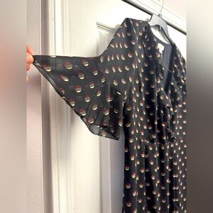 Ann Taylor Loft lovely dress size 16. No holes, rips or stains.